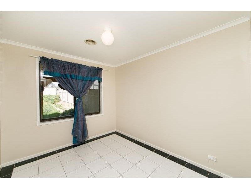 16 Skertchly Place, Florey ACT 2615