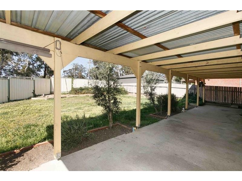 16 Skertchly Place, Florey ACT 2615