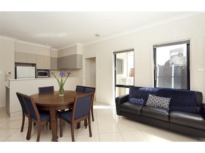 1/6 Towns Crescent, Turner ACT 2612