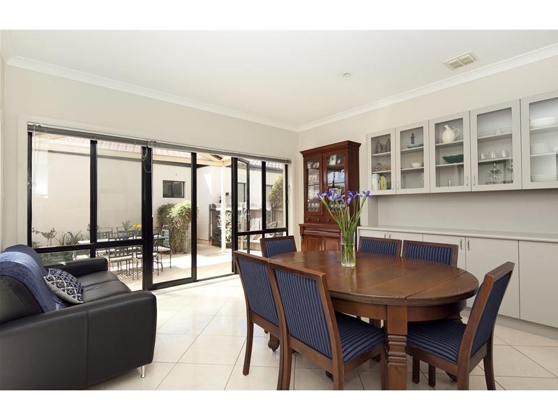 1/6 Towns Crescent, Turner ACT 2612
