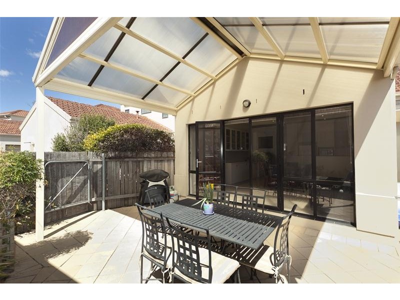 1/6 Towns Crescent, Turner ACT 2612