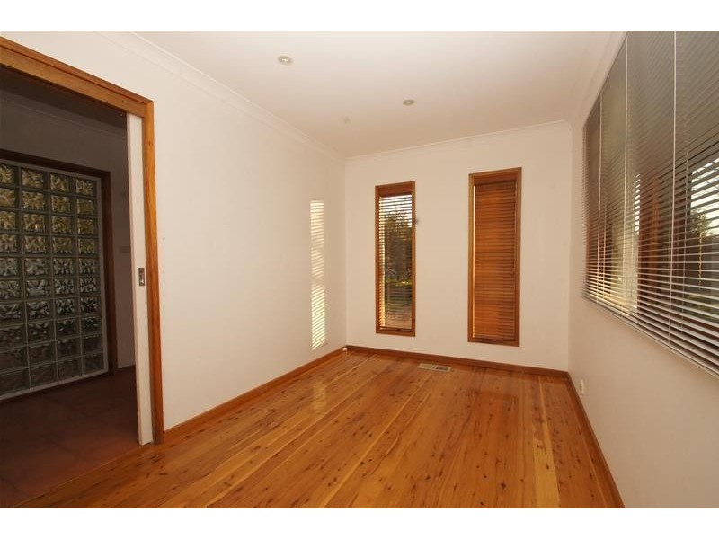 17 Investigator Street, Red Hill ACT 2603