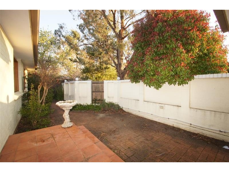 17 Investigator Street, Red Hill ACT 2603