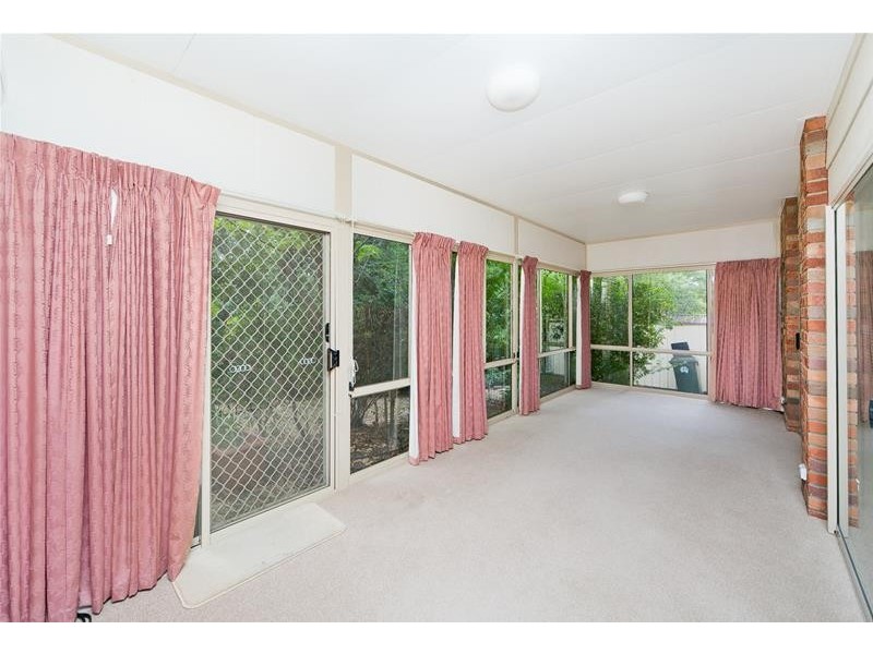 25 Maclagen Street, Isaacs ACT 2607