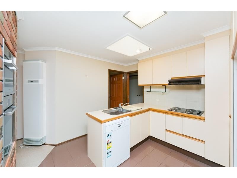 25 Maclagen Street, Isaacs ACT 2607