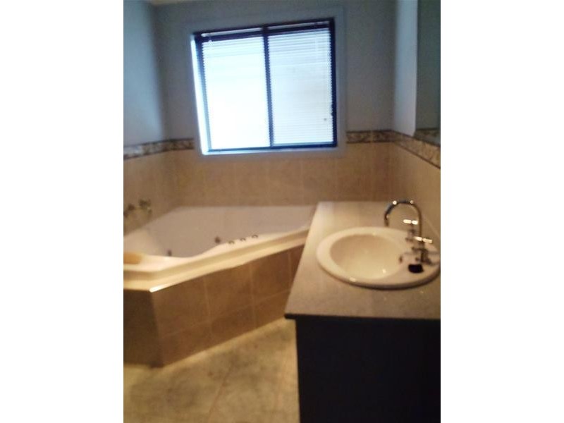 18 Redbank Street, Harrison ACT 2914