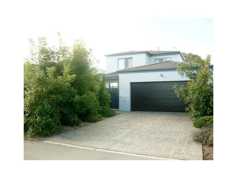 18 Redbank Street, Harrison ACT 2914