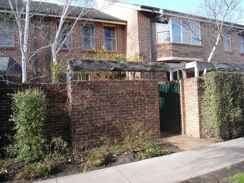 8/3 Ovens Street, Griffith ACT 2603