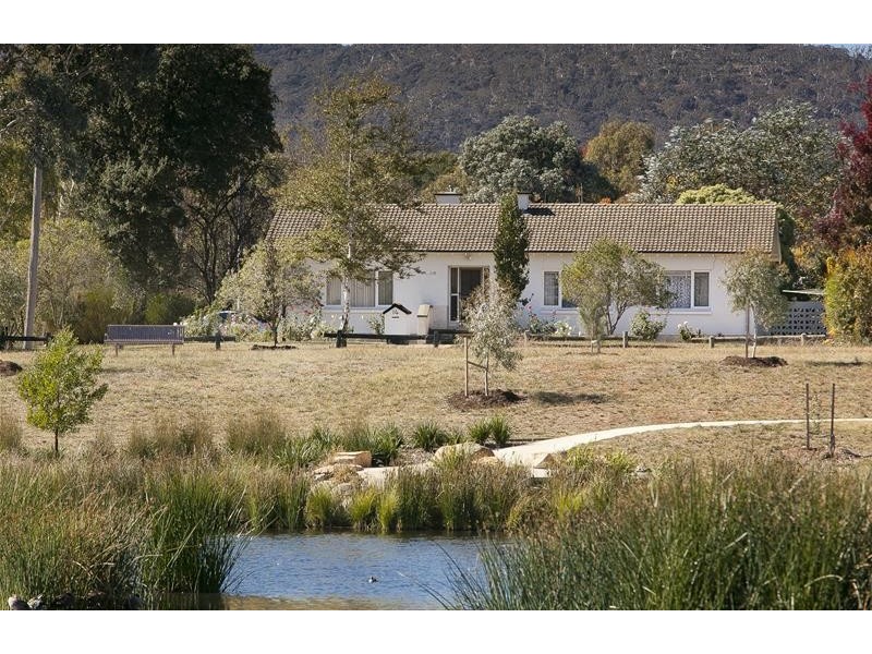 14 Dutton Street, Dickson ACT 2602