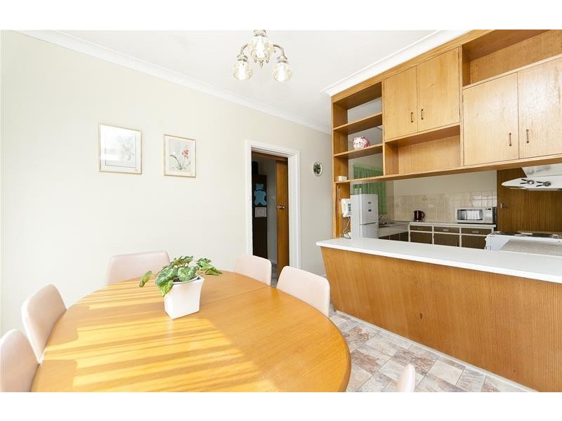 14 Dutton Street, Dickson ACT 2602