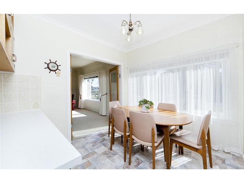 14 Dutton Street, Dickson ACT 2602