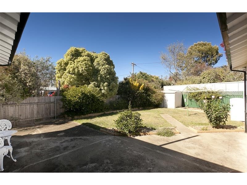 14 Dutton Street, Dickson ACT 2602