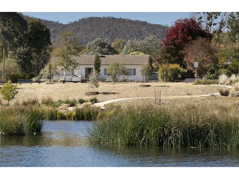 14 Dutton Street, Dickson ACT 2602