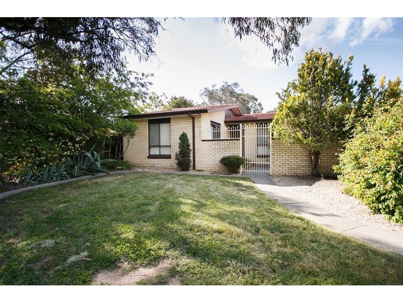 3 Skertchly Place, Florey ACT 2615