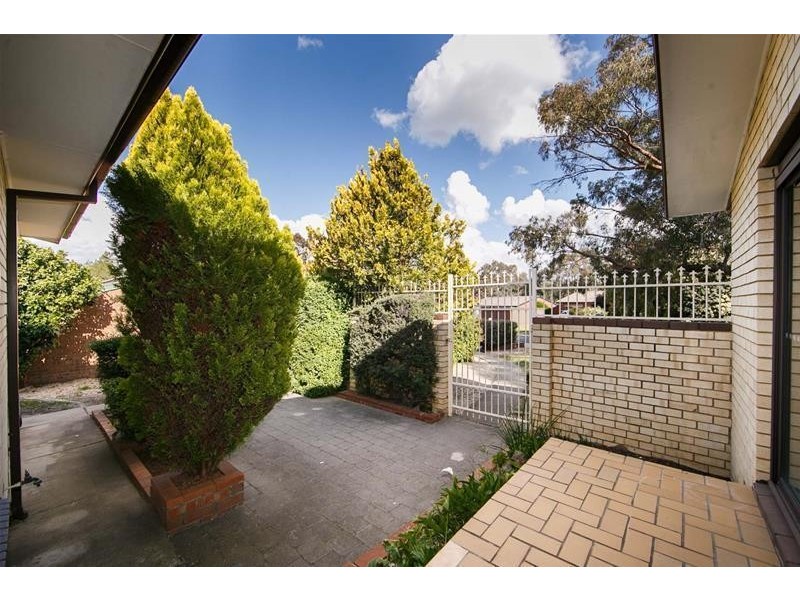 3 Skertchly Place, Florey ACT 2615