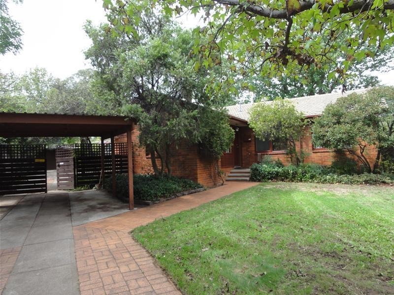 9 Hedley Street, Hackett ACT 2602