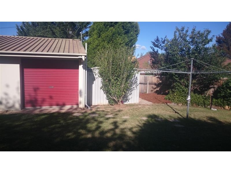 25 Maconochie Circuit, Oxley ACT 2903