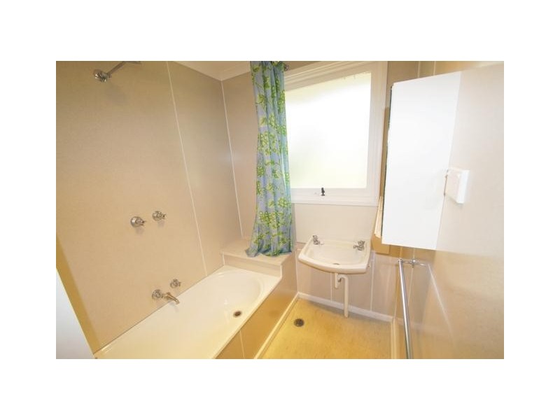 44 Williams Street, Watson ACT 2602