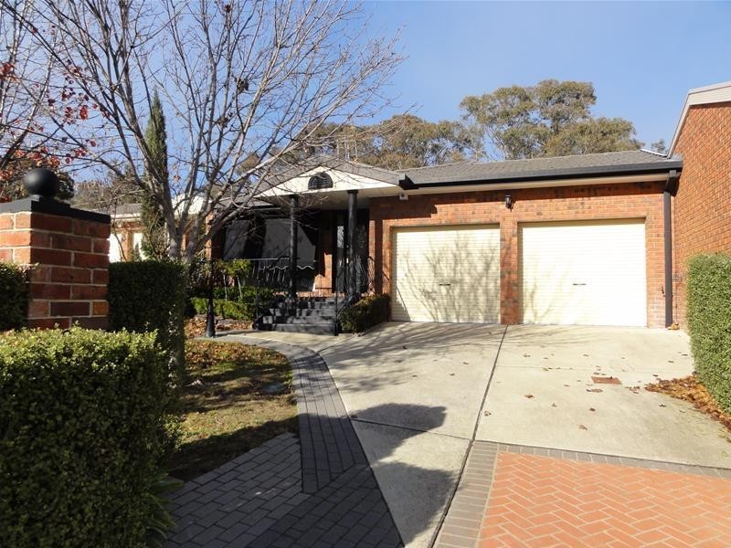 116 Britten Jones Drive, Holt ACT 2615