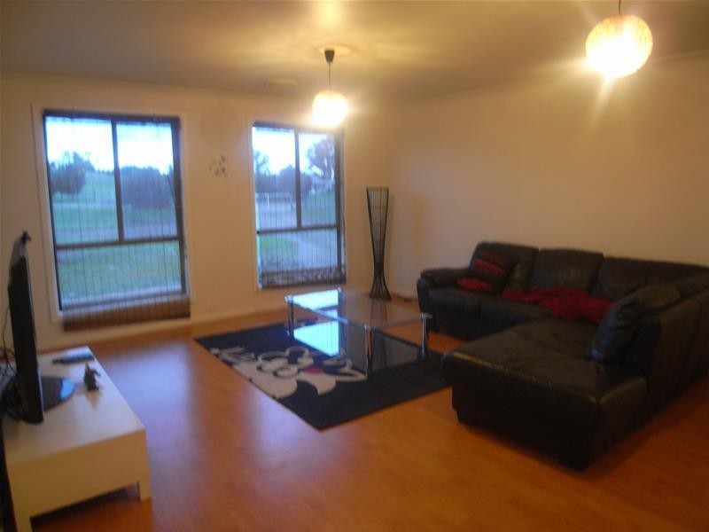 8 Clover Close, Murrumbateman NSW 2582