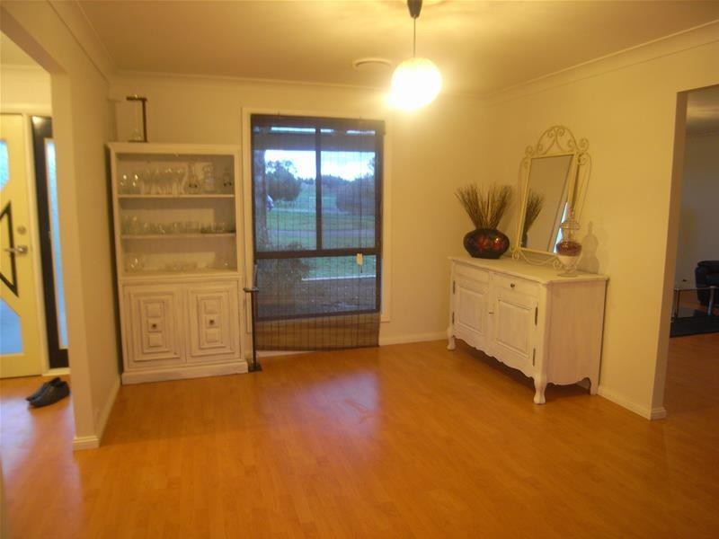 8 Clover Close, Murrumbateman NSW 2582