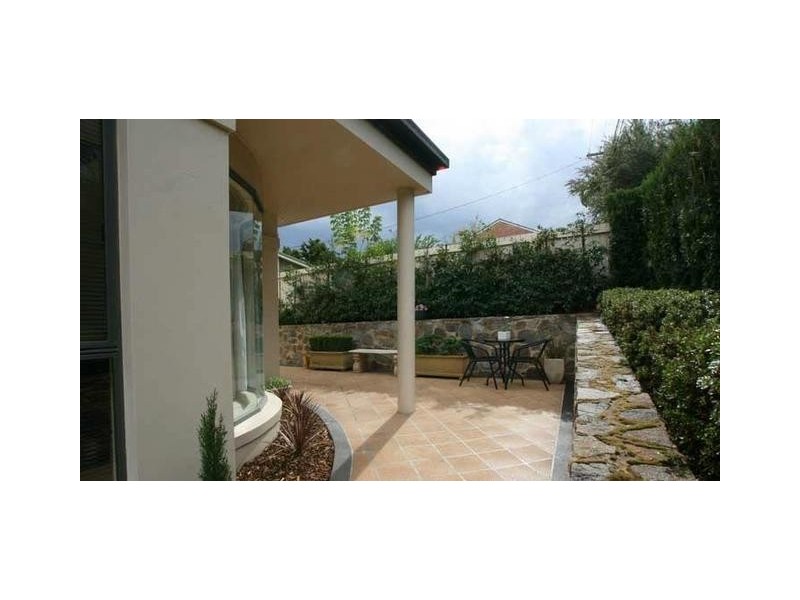 2/52 Clianthus Street, O’connor ACT 2602