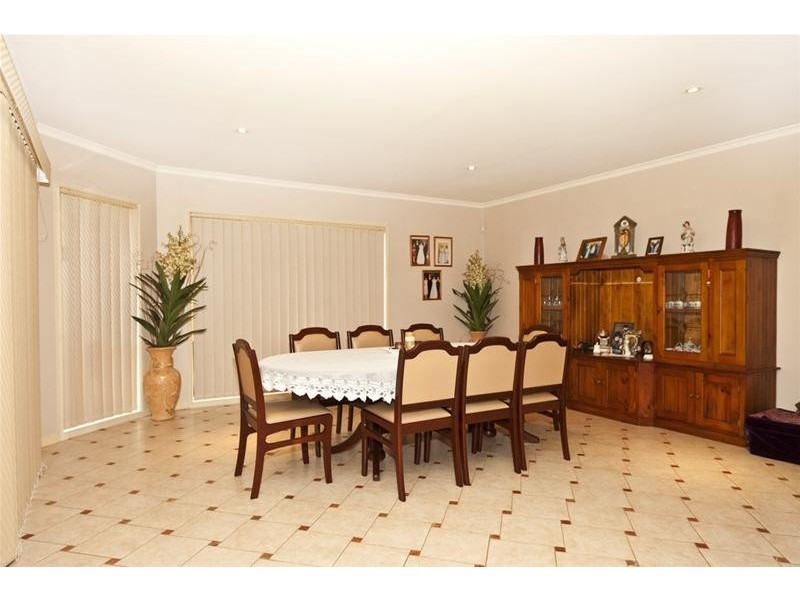 48 Governors Way, Macquarie Links NSW 2565