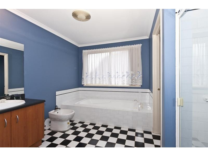 48 Governors Way, Macquarie Links NSW 2565