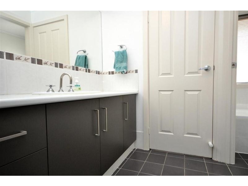 7 Simmons Crescent, Port Augusta West SA 5700