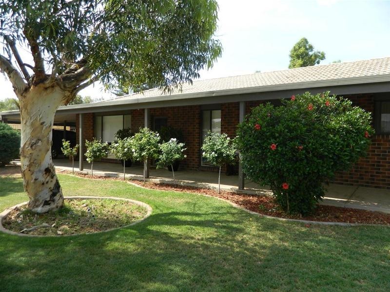 4 Brian Street, Stirling North SA 5710