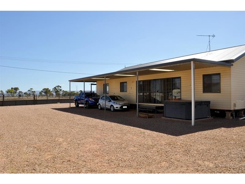 4 Bowman Road, Stirling North SA 5710