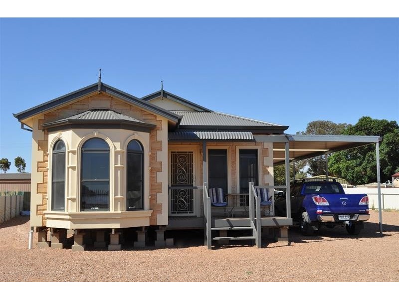 4 Bowman Road, Stirling North SA 5710