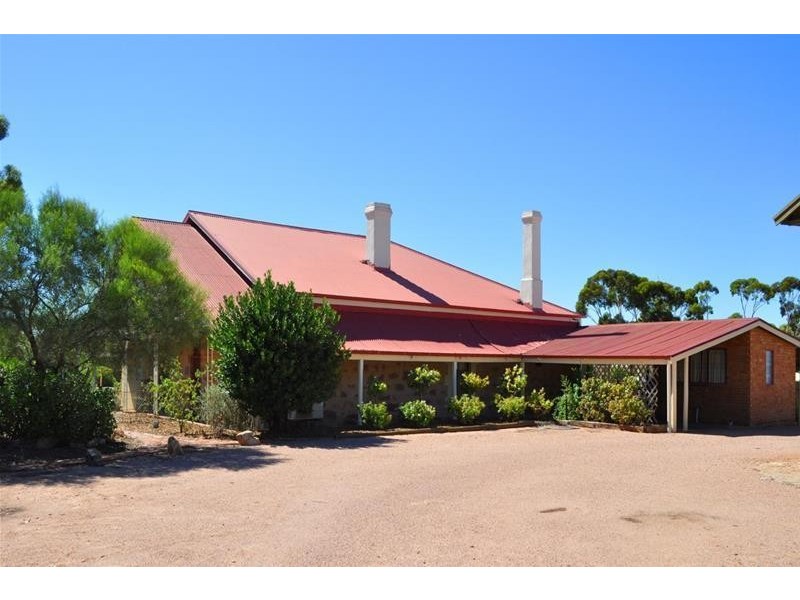 42 QUORN Road, Stirling North SA 5710