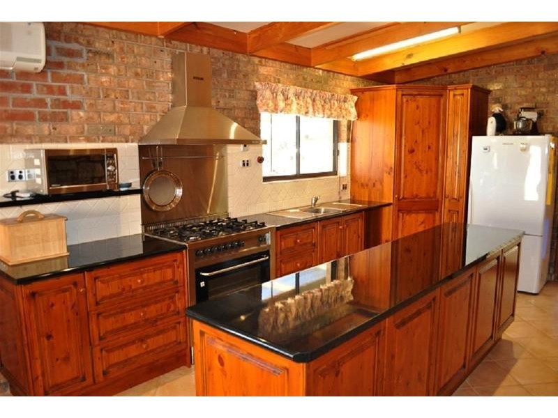 42 QUORN Road, Stirling North SA 5710