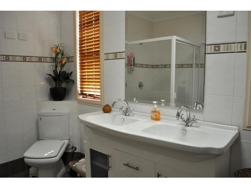 42 QUORN Road, Stirling North SA 5710