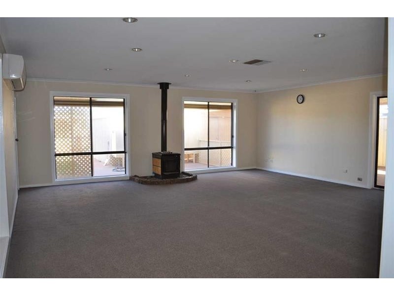 21 Shirley Street, Port Augusta West SA 5700