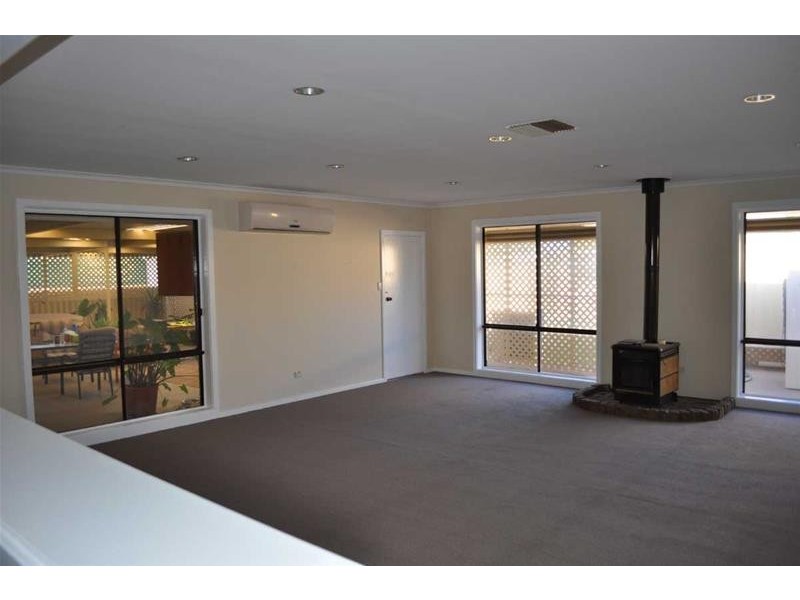 21 Shirley Street, Port Augusta West SA 5700