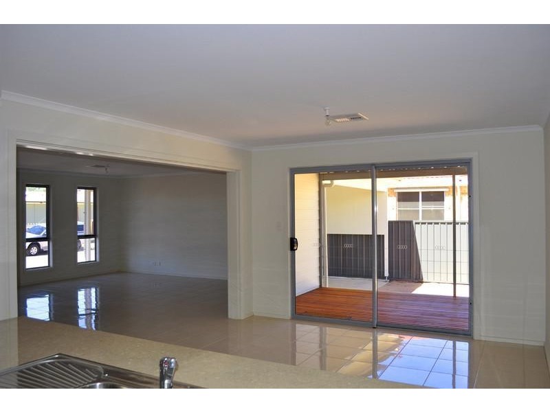5 Sunman Road, Port Augusta West SA 5700