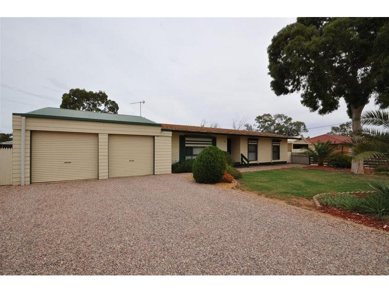 16 Howden Street, Stirling North SA 5710