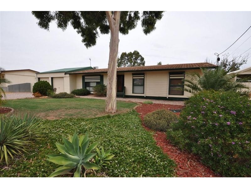 16 Howden Street, Stirling North SA 5710