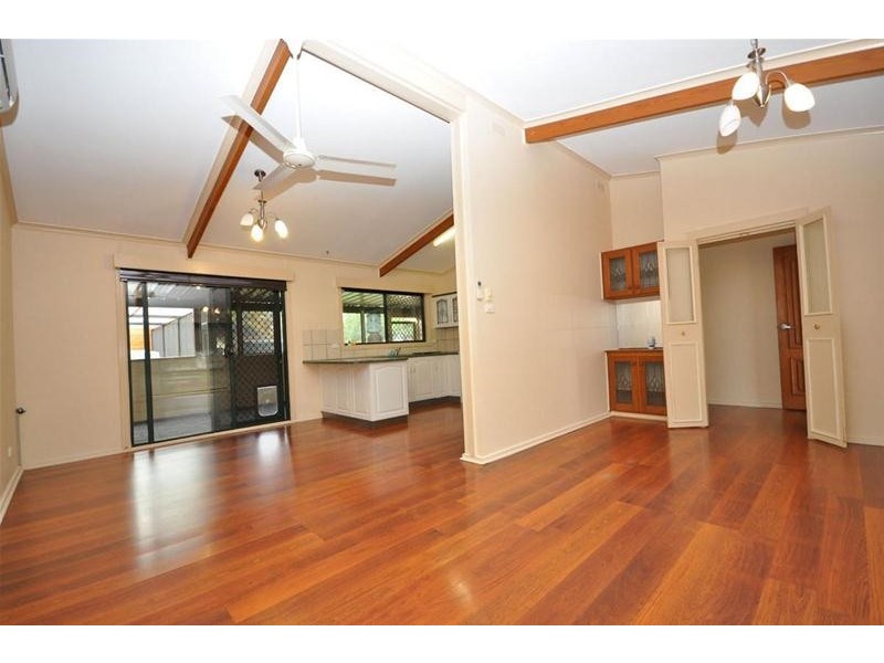 16 Howden Street, Stirling North SA 5710