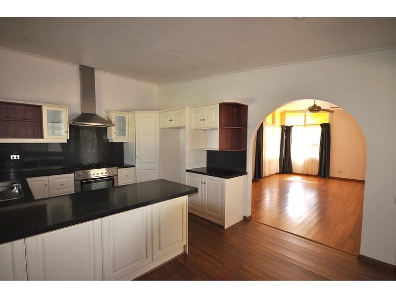 9 Progress Avenue, Stirling North SA 5710