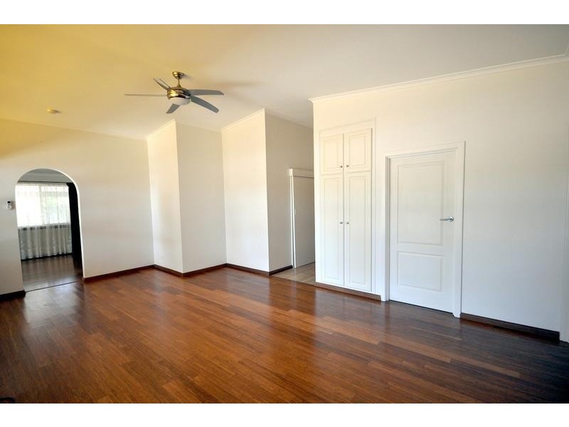 9 Progress Avenue, Stirling North SA 5710