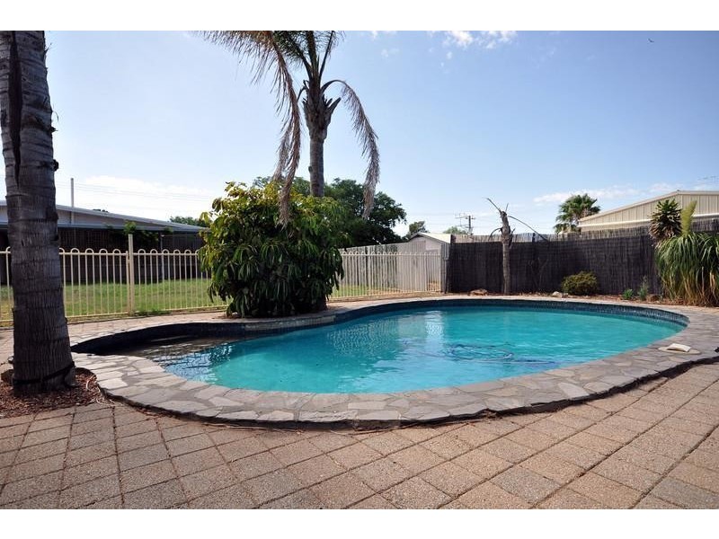 9 Progress Avenue, Stirling North SA 5710