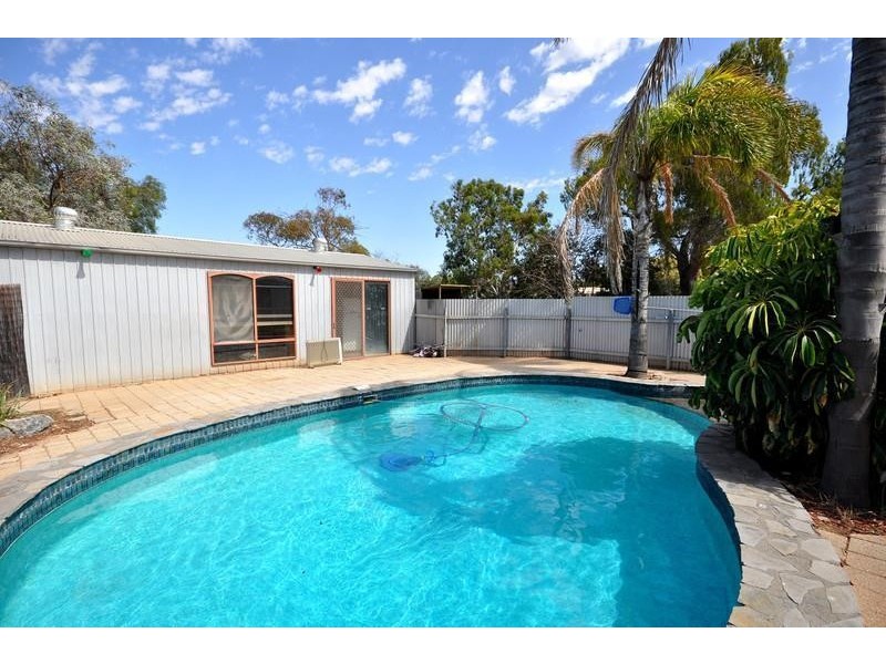 9 Progress Avenue, Stirling North SA 5710