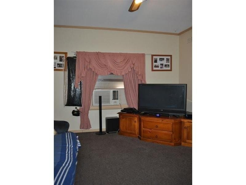 11 Riches Street, Port Augusta West SA 5700