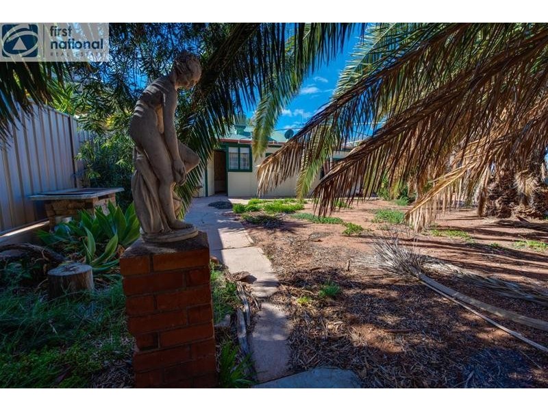 6 McCarthy Street, Port Augusta West SA 5700