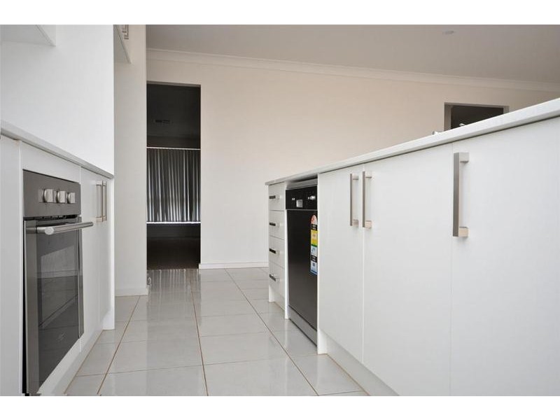 5 Averis Court, Stirling North SA 5710