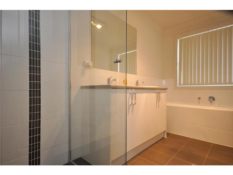 5 Averis Court, Stirling North SA 5710