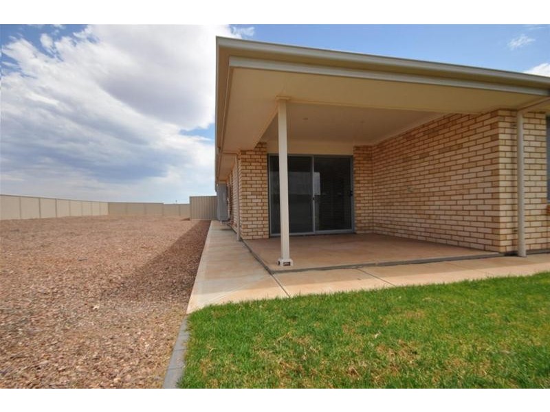 5 Averis Court, Stirling North SA 5710